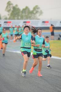 BIB: 72327, 2326
                            <button type="button" onclick="openModal(10467036)" class="btn btn-primary btn-sm float-right btn-popup" data-toggle="modal" data-target=".modal-high-quality">
                        <i class="fas fa-shopping-cart"></i> Add to Cart
                    </button>
                                            <button type="button" onclick="isThisMe(10467036, true)" class="btn btn-success btn-sm float-right btn-popup btn-isme hidden" data-toggle="tooltip" data-placement="bottom" title="นี่คือรูปของคุณใช่ไหม คลิกที่นี่เพื่อเอาเข้าอัลบั้ม">
                        <i class="fas fa-plus"></i> Add to album
                    </button>
                    <button type="button" onclick="isThisMe(10467036, false)" class="btn btn-warning btn-sm float-right btn-popup btn-isnotme hidden">
                        <i class="fas fa-ban"></i> Remove from album
                    </button>