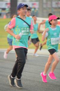 BIB: 50178
                            <button type="button" onclick="openModal(10467229)" class="btn btn-primary btn-sm float-right btn-popup" data-toggle="modal" data-target=".modal-high-quality">
                        <i class="fas fa-shopping-cart"></i> Add to Cart
                    </button>
                                            <button type="button" onclick="isThisMe(10467229, true)" class="btn btn-success btn-sm float-right btn-popup btn-isme hidden" data-toggle="tooltip" data-placement="bottom" title="นี่คือรูปของคุณใช่ไหม คลิกที่นี่เพื่อเอาเข้าอัลบั้ม">
                        <i class="fas fa-plus"></i> Add to album
                    </button>
                    <button type="button" onclick="isThisMe(10467229, false)" class="btn btn-warning btn-sm float-right btn-popup btn-isnotme hidden">
                        <i class="fas fa-ban"></i> Remove from album
                    </button>