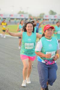 BIB: 83385
                            <button type="button" onclick="openModal(10466336)" class="btn btn-primary btn-sm float-right btn-popup" data-toggle="modal" data-target=".modal-high-quality">
                        <i class="fas fa-shopping-cart"></i> Add to Cart
                    </button>
                                            <button type="button" onclick="isThisMe(10466336, true)" class="btn btn-success btn-sm float-right btn-popup btn-isme hidden" data-toggle="tooltip" data-placement="bottom" title="นี่คือรูปของคุณใช่ไหม คลิกที่นี่เพื่อเอาเข้าอัลบั้ม">
                        <i class="fas fa-plus"></i> Add to album
                    </button>
                    <button type="button" onclick="isThisMe(10466336, false)" class="btn btn-warning btn-sm float-right btn-popup btn-isnotme hidden">
                        <i class="fas fa-ban"></i> Remove from album
                    </button>