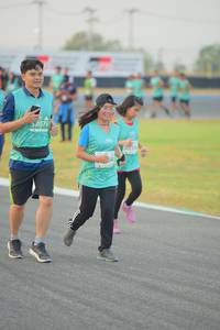 BIB: 52079
                            <button type="button" onclick="openModal(10466903)" class="btn btn-primary btn-sm float-right btn-popup" data-toggle="modal" data-target=".modal-high-quality">
                        <i class="fas fa-shopping-cart"></i> Add to Cart
                    </button>
                                            <button type="button" onclick="isThisMe(10466903, true)" class="btn btn-success btn-sm float-right btn-popup btn-isme hidden" data-toggle="tooltip" data-placement="bottom" title="นี่คือรูปของคุณใช่ไหม คลิกที่นี่เพื่อเอาเข้าอัลบั้ม">
                        <i class="fas fa-plus"></i> Add to album
                    </button>
                    <button type="button" onclick="isThisMe(10466903, false)" class="btn btn-warning btn-sm float-right btn-popup btn-isnotme hidden">
                        <i class="fas fa-ban"></i> Remove from album
                    </button>