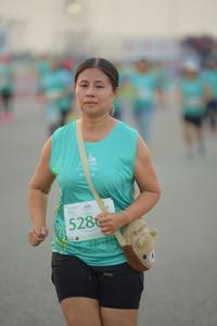BIB: 528
                            <button type="button" onclick="openModal(10466861)" class="btn btn-primary btn-sm float-right btn-popup" data-toggle="modal" data-target=".modal-high-quality">
                        <i class="fas fa-shopping-cart"></i> Add to Cart
                    </button>
                                            <button type="button" onclick="isThisMe(10466861, true)" class="btn btn-success btn-sm float-right btn-popup btn-isme hidden" data-toggle="tooltip" data-placement="bottom" title="นี่คือรูปของคุณใช่ไหม คลิกที่นี่เพื่อเอาเข้าอัลบั้ม">
                        <i class="fas fa-plus"></i> Add to album
                    </button>
                    <button type="button" onclick="isThisMe(10466861, false)" class="btn btn-warning btn-sm float-right btn-popup btn-isnotme hidden">
                        <i class="fas fa-ban"></i> Remove from album
                    </button>