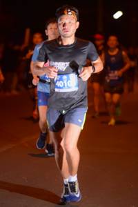 BIB: 4010
                            <button type="button" onclick="openModal(10634913)" class="btn btn-primary btn-sm float-right btn-popup" data-toggle="modal" data-target=".modal-high-quality">
                        <i class="fas fa-shopping-cart"></i> Add to Cart
                    </button>
                                            <button type="button" onclick="isThisMe(10634913, true)" class="btn btn-success btn-sm float-right btn-popup btn-isme hidden" data-toggle="tooltip" data-placement="bottom" title="นี่คือรูปของคุณใช่ไหม คลิกที่นี่เพื่อเอาเข้าอัลบั้ม">
                        <i class="fas fa-plus"></i> Add to album
                    </button>
                    <button type="button" onclick="isThisMe(10634913, false)" class="btn btn-warning btn-sm float-right btn-popup btn-isnotme hidden">
                        <i class="fas fa-ban"></i> Remove from album
                    </button>