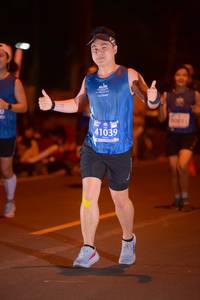 BIB: 41039
                            <button type="button" onclick="openModal(10631371)" class="btn btn-primary btn-sm float-right btn-popup" data-toggle="modal" data-target=".modal-high-quality">
                        <i class="fas fa-shopping-cart"></i> Add to Cart
                    </button>
                                            <button type="button" onclick="isThisMe(10631371, true)" class="btn btn-success btn-sm float-right btn-popup btn-isme hidden" data-toggle="tooltip" data-placement="bottom" title="นี่คือรูปของคุณใช่ไหม คลิกที่นี่เพื่อเอาเข้าอัลบั้ม">
                        <i class="fas fa-plus"></i> Add to album
                    </button>
                    <button type="button" onclick="isThisMe(10631371, false)" class="btn btn-warning btn-sm float-right btn-popup btn-isnotme hidden">
                        <i class="fas fa-ban"></i> Remove from album
                    </button>