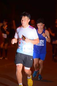 BIB: 717, 565
                            <button type="button" onclick="openModal(10721103)" class="btn btn-primary btn-sm float-right btn-popup" data-toggle="modal" data-target=".modal-high-quality">
                        <i class="fas fa-shopping-cart"></i> Add to Cart
                    </button>
                                            <button type="button" onclick="isThisMe(10721103, true)" class="btn btn-success btn-sm float-right btn-popup btn-isme hidden" data-toggle="tooltip" data-placement="bottom" title="นี่คือรูปของคุณใช่ไหม คลิกที่นี่เพื่อเอาเข้าอัลบั้ม">
                        <i class="fas fa-plus"></i> Add to album
                    </button>
                    <button type="button" onclick="isThisMe(10721103, false)" class="btn btn-warning btn-sm float-right btn-popup btn-isnotme hidden">
                        <i class="fas fa-ban"></i> Remove from album
                    </button>
