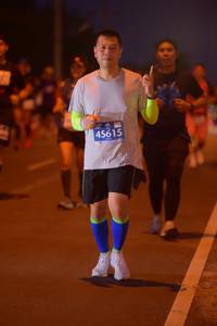 BIB: 45615
                            <button type="button" onclick="openModal(10652239)" class="btn btn-primary btn-sm float-right btn-popup" data-toggle="modal" data-target=".modal-high-quality">
                        <i class="fas fa-shopping-cart"></i> Add to Cart
                    </button>
                                            <button type="button" onclick="isThisMe(10652239, true)" class="btn btn-success btn-sm float-right btn-popup btn-isme hidden" data-toggle="tooltip" data-placement="bottom" title="นี่คือรูปของคุณใช่ไหม คลิกที่นี่เพื่อเอาเข้าอัลบั้ม">
                        <i class="fas fa-plus"></i> Add to album
                    </button>
                    <button type="button" onclick="isThisMe(10652239, false)" class="btn btn-warning btn-sm float-right btn-popup btn-isnotme hidden">
                        <i class="fas fa-ban"></i> Remove from album
                    </button>