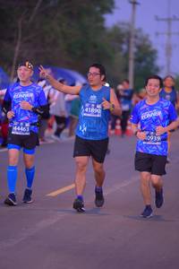 BIB: 41890, 44463, 0939
                            <button type="button" onclick="openModal(10653333)" class="btn btn-primary btn-sm float-right btn-popup" data-toggle="modal" data-target=".modal-high-quality">
                        <i class="fas fa-shopping-cart"></i> Add to Cart
                    </button>
                                            <button type="button" onclick="isThisMe(10653333, true)" class="btn btn-success btn-sm float-right btn-popup btn-isme hidden" data-toggle="tooltip" data-placement="bottom" title="นี่คือรูปของคุณใช่ไหม คลิกที่นี่เพื่อเอาเข้าอัลบั้ม">
                        <i class="fas fa-plus"></i> Add to album
                    </button>
                    <button type="button" onclick="isThisMe(10653333, false)" class="btn btn-warning btn-sm float-right btn-popup btn-isnotme hidden">
                        <i class="fas fa-ban"></i> Remove from album
                    </button>