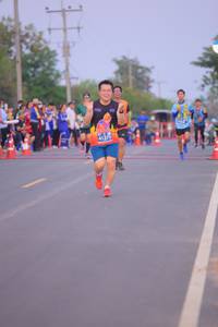 BIB: 100, 41275
                            <button type="button" onclick="openModal(10779952)" class="btn btn-primary btn-sm float-right btn-popup" data-toggle="modal" data-target=".modal-high-quality">
                        <i class="fas fa-shopping-cart"></i> Add to Cart
                    </button>
                                            <button type="button" onclick="isThisMe(10779952, true)" class="btn btn-success btn-sm float-right btn-popup btn-isme hidden" data-toggle="tooltip" data-placement="bottom" title="นี่คือรูปของคุณใช่ไหม คลิกที่นี่เพื่อเอาเข้าอัลบั้ม">
                        <i class="fas fa-plus"></i> Add to album
                    </button>
                    <button type="button" onclick="isThisMe(10779952, false)" class="btn btn-warning btn-sm float-right btn-popup btn-isnotme hidden">
                        <i class="fas fa-ban"></i> Remove from album
                    </button>