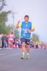 BIB: 424
                            <button type="button" onclick="openModal(10769873)" class="btn btn-primary btn-sm float-right btn-popup" data-toggle="modal" data-target=".modal-high-quality">
                        <i class="fas fa-shopping-cart"></i> Add to Cart
                    </button>
                                            <button type="button" onclick="isThisMe(10769873, true)" class="btn btn-success btn-sm float-right btn-popup btn-isme hidden" data-toggle="tooltip" data-placement="bottom" title="นี่คือรูปของคุณใช่ไหม คลิกที่นี่เพื่อเอาเข้าอัลบั้ม">
                        <i class="fas fa-plus"></i> Add to album
                    </button>
                    <button type="button" onclick="isThisMe(10769873, false)" class="btn btn-warning btn-sm float-right btn-popup btn-isnotme hidden">
                        <i class="fas fa-ban"></i> Remove from album
                    </button>