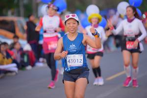 BIB: 43012
                            <button type="button" onclick="openModal(10733978)" class="btn btn-primary btn-sm float-right btn-popup" data-toggle="modal" data-target=".modal-high-quality">
                        <i class="fas fa-shopping-cart"></i> Add to Cart
                    </button>
                                            <button type="button" onclick="isThisMe(10733978, true)" class="btn btn-success btn-sm float-right btn-popup btn-isme hidden" data-toggle="tooltip" data-placement="bottom" title="นี่คือรูปของคุณใช่ไหม คลิกที่นี่เพื่อเอาเข้าอัลบั้ม">
                        <i class="fas fa-plus"></i> Add to album
                    </button>
                    <button type="button" onclick="isThisMe(10733978, false)" class="btn btn-warning btn-sm float-right btn-popup btn-isnotme hidden">
                        <i class="fas fa-ban"></i> Remove from album
                    </button>