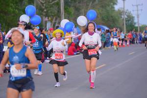 BIB: 41036, 43012
                            <button type="button" onclick="openModal(10734184)" class="btn btn-primary btn-sm float-right btn-popup" data-toggle="modal" data-target=".modal-high-quality">
                        <i class="fas fa-shopping-cart"></i> Add to Cart
                    </button>
                                            <button type="button" onclick="isThisMe(10734184, true)" class="btn btn-success btn-sm float-right btn-popup btn-isme hidden" data-toggle="tooltip" data-placement="bottom" title="นี่คือรูปของคุณใช่ไหม คลิกที่นี่เพื่อเอาเข้าอัลบั้ม">
                        <i class="fas fa-plus"></i> Add to album
                    </button>
                    <button type="button" onclick="isThisMe(10734184, false)" class="btn btn-warning btn-sm float-right btn-popup btn-isnotme hidden">
                        <i class="fas fa-ban"></i> Remove from album
                    </button>