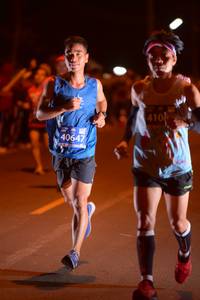 BIB: 410, 40647
                            <button type="button" onclick="openModal(10815904)" class="btn btn-primary btn-sm float-right btn-popup" data-toggle="modal" data-target=".modal-high-quality">
                        <i class="fas fa-shopping-cart"></i> Add to Cart
                    </button>
                                            <button type="button" onclick="isThisMe(10815904, true)" class="btn btn-success btn-sm float-right btn-popup btn-isme hidden" data-toggle="tooltip" data-placement="bottom" title="นี่คือรูปของคุณใช่ไหม คลิกที่นี่เพื่อเอาเข้าอัลบั้ม">
                        <i class="fas fa-plus"></i> Add to album
                    </button>
                    <button type="button" onclick="isThisMe(10815904, false)" class="btn btn-warning btn-sm float-right btn-popup btn-isnotme hidden">
                        <i class="fas fa-ban"></i> Remove from album
                    </button>