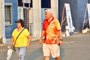 BIB: 
                            <button type="button" onclick="openModal(10486776)" class="btn btn-primary btn-sm float-right btn-popup" data-toggle="modal" data-target=".modal-high-quality">
                        <i class="fas fa-shopping-cart"></i> Add to Cart
                    </button>
                                            <button type="button" onclick="isThisMe(10486776, true)" class="btn btn-success btn-sm float-right btn-popup btn-isme hidden" data-toggle="tooltip" data-placement="bottom" title="นี่คือรูปของคุณใช่ไหม คลิกที่นี่เพื่อเอาเข้าอัลบั้ม">
                        <i class="fas fa-plus"></i> Add to album
                    </button>
                    <button type="button" onclick="isThisMe(10486776, false)" class="btn btn-warning btn-sm float-right btn-popup btn-isnotme hidden">
                        <i class="fas fa-ban"></i> Remove from album
                    </button>