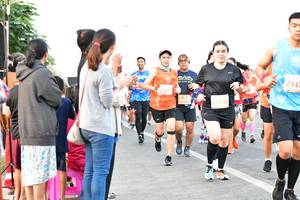 BIB: 2345, 2667, 25135
                            <button type="button" onclick="openModal(12443113)" class="btn btn-primary btn-sm float-right btn-popup" data-toggle="modal" data-target=".modal-high-quality">
                        <i class="fas fa-shopping-cart"></i> Add to Cart
                    </button>
                                            <button type="button" onclick="isThisMe(12443113, true)" class="btn btn-success btn-sm float-right btn-popup btn-isme hidden" data-toggle="tooltip" data-placement="bottom" title="นี่คือรูปของคุณใช่ไหม คลิกที่นี่เพื่อเอาเข้าอัลบั้ม">
                        <i class="fas fa-plus"></i> Add to album
                    </button>
                    <button type="button" onclick="isThisMe(12443113, false)" class="btn btn-warning btn-sm float-right btn-popup btn-isnotme hidden">
                        <i class="fas fa-ban"></i> Remove from album
                    </button>