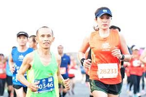 BIB: 28233, 0346
                            <button type="button" onclick="openModal(12443081)" class="btn btn-primary btn-sm float-right btn-popup" data-toggle="modal" data-target=".modal-high-quality">
                        <i class="fas fa-shopping-cart"></i> Add to Cart
                    </button>
                                            <button type="button" onclick="isThisMe(12443081, true)" class="btn btn-success btn-sm float-right btn-popup btn-isme hidden" data-toggle="tooltip" data-placement="bottom" title="นี่คือรูปของคุณใช่ไหม คลิกที่นี่เพื่อเอาเข้าอัลบั้ม">
                        <i class="fas fa-plus"></i> Add to album
                    </button>
                    <button type="button" onclick="isThisMe(12443081, false)" class="btn btn-warning btn-sm float-right btn-popup btn-isnotme hidden">
                        <i class="fas fa-ban"></i> Remove from album
                    </button>