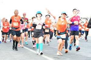 BIB: 28646, 2814
                            <button type="button" onclick="openModal(12444093)" class="btn btn-primary btn-sm float-right btn-popup" data-toggle="modal" data-target=".modal-high-quality">
                        <i class="fas fa-shopping-cart"></i> Add to Cart
                    </button>
                                            <button type="button" onclick="isThisMe(12444093, true)" class="btn btn-success btn-sm float-right btn-popup btn-isme hidden" data-toggle="tooltip" data-placement="bottom" title="นี่คือรูปของคุณใช่ไหม คลิกที่นี่เพื่อเอาเข้าอัลบั้ม">
                        <i class="fas fa-plus"></i> Add to album
                    </button>
                    <button type="button" onclick="isThisMe(12444093, false)" class="btn btn-warning btn-sm float-right btn-popup btn-isnotme hidden">
                        <i class="fas fa-ban"></i> Remove from album
                    </button>