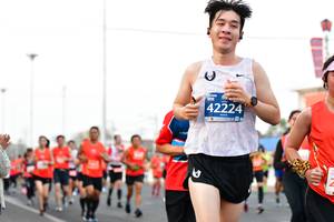 BIB: 42224
                            <button type="button" onclick="openModal(12434018)" class="btn btn-primary btn-sm float-right btn-popup" data-toggle="modal" data-target=".modal-high-quality">
                        <i class="fas fa-shopping-cart"></i> Add to Cart
                    </button>
                                            <button type="button" onclick="isThisMe(12434018, true)" class="btn btn-success btn-sm float-right btn-popup btn-isme hidden" data-toggle="tooltip" data-placement="bottom" title="นี่คือรูปของคุณใช่ไหม คลิกที่นี่เพื่อเอาเข้าอัลบั้ม">
                        <i class="fas fa-plus"></i> Add to album
                    </button>
                    <button type="button" onclick="isThisMe(12434018, false)" class="btn btn-warning btn-sm float-right btn-popup btn-isnotme hidden">
                        <i class="fas fa-ban"></i> Remove from album
                    </button>