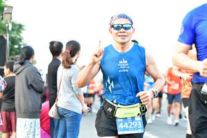 BIB: 44293
                            <button type="button" onclick="openModal(12444229)" class="btn btn-primary btn-sm float-right btn-popup" data-toggle="modal" data-target=".modal-high-quality">
                        <i class="fas fa-shopping-cart"></i> Add to Cart
                    </button>
                                            <button type="button" onclick="isThisMe(12444229, true)" class="btn btn-success btn-sm float-right btn-popup btn-isme hidden" data-toggle="tooltip" data-placement="bottom" title="นี่คือรูปของคุณใช่ไหม คลิกที่นี่เพื่อเอาเข้าอัลบั้ม">
                        <i class="fas fa-plus"></i> Add to album
                    </button>
                    <button type="button" onclick="isThisMe(12444229, false)" class="btn btn-warning btn-sm float-right btn-popup btn-isnotme hidden">
                        <i class="fas fa-ban"></i> Remove from album
                    </button>