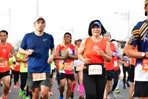 BIB: 201, 21083, 24153, 81716
                            <button type="button" onclick="openModal(12434957)" class="btn btn-primary btn-sm float-right btn-popup" data-toggle="modal" data-target=".modal-high-quality">
                        <i class="fas fa-shopping-cart"></i> Add to Cart
                    </button>
                                            <button type="button" onclick="isThisMe(12434957, true)" class="btn btn-success btn-sm float-right btn-popup btn-isme hidden" data-toggle="tooltip" data-placement="bottom" title="นี่คือรูปของคุณใช่ไหม คลิกที่นี่เพื่อเอาเข้าอัลบั้ม">
                        <i class="fas fa-plus"></i> Add to album
                    </button>
                    <button type="button" onclick="isThisMe(12434957, false)" class="btn btn-warning btn-sm float-right btn-popup btn-isnotme hidden">
                        <i class="fas fa-ban"></i> Remove from album
                    </button>