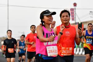 BIB: 40185, 28435, 26351
                            <button type="button" onclick="openModal(12431749)" class="btn btn-primary btn-sm float-right btn-popup" data-toggle="modal" data-target=".modal-high-quality">
                        <i class="fas fa-shopping-cart"></i> Add to Cart
                    </button>
                                            <button type="button" onclick="isThisMe(12431749, true)" class="btn btn-success btn-sm float-right btn-popup btn-isme hidden" data-toggle="tooltip" data-placement="bottom" title="นี่คือรูปของคุณใช่ไหม คลิกที่นี่เพื่อเอาเข้าอัลบั้ม">
                        <i class="fas fa-plus"></i> Add to album
                    </button>
                    <button type="button" onclick="isThisMe(12431749, false)" class="btn btn-warning btn-sm float-right btn-popup btn-isnotme hidden">
                        <i class="fas fa-ban"></i> Remove from album
                    </button>