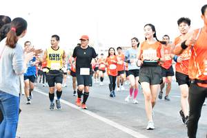 BIB: 223, 2084
                            <button type="button" onclick="openModal(12442852)" class="btn btn-primary btn-sm float-right btn-popup" data-toggle="modal" data-target=".modal-high-quality">
                        <i class="fas fa-shopping-cart"></i> Add to Cart
                    </button>
                                            <button type="button" onclick="isThisMe(12442852, true)" class="btn btn-success btn-sm float-right btn-popup btn-isme hidden" data-toggle="tooltip" data-placement="bottom" title="นี่คือรูปของคุณใช่ไหม คลิกที่นี่เพื่อเอาเข้าอัลบั้ม">
                        <i class="fas fa-plus"></i> Add to album
                    </button>
                    <button type="button" onclick="isThisMe(12442852, false)" class="btn btn-warning btn-sm float-right btn-popup btn-isnotme hidden">
                        <i class="fas fa-ban"></i> Remove from album
                    </button>