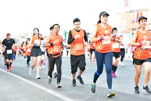 BIB: 2905, 26967, 25537
                            <button type="button" onclick="openModal(12442772)" class="btn btn-primary btn-sm float-right btn-popup" data-toggle="modal" data-target=".modal-high-quality">
                        <i class="fas fa-shopping-cart"></i> Add to Cart
                    </button>
                                            <button type="button" onclick="isThisMe(12442772, true)" class="btn btn-success btn-sm float-right btn-popup btn-isme hidden" data-toggle="tooltip" data-placement="bottom" title="นี่คือรูปของคุณใช่ไหม คลิกที่นี่เพื่อเอาเข้าอัลบั้ม">
                        <i class="fas fa-plus"></i> Add to album
                    </button>
                    <button type="button" onclick="isThisMe(12442772, false)" class="btn btn-warning btn-sm float-right btn-popup btn-isnotme hidden">
                        <i class="fas fa-ban"></i> Remove from album
                    </button>
