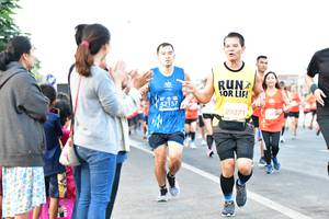 BIB: 42157, 29271
                            <button type="button" onclick="openModal(12442879)" class="btn btn-primary btn-sm float-right btn-popup" data-toggle="modal" data-target=".modal-high-quality">
                        <i class="fas fa-shopping-cart"></i> Add to Cart
                    </button>
                                            <button type="button" onclick="isThisMe(12442879, true)" class="btn btn-success btn-sm float-right btn-popup btn-isme hidden" data-toggle="tooltip" data-placement="bottom" title="นี่คือรูปของคุณใช่ไหม คลิกที่นี่เพื่อเอาเข้าอัลบั้ม">
                        <i class="fas fa-plus"></i> Add to album
                    </button>
                    <button type="button" onclick="isThisMe(12442879, false)" class="btn btn-warning btn-sm float-right btn-popup btn-isnotme hidden">
                        <i class="fas fa-ban"></i> Remove from album
                    </button>