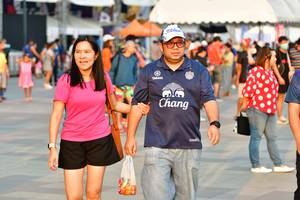 BIB: 
                            <button type="button" onclick="openModal(10486843)" class="btn btn-primary btn-sm float-right btn-popup" data-toggle="modal" data-target=".modal-high-quality">
                        <i class="fas fa-shopping-cart"></i> Add to Cart
                    </button>
                                            <button type="button" onclick="isThisMe(10486843, true)" class="btn btn-success btn-sm float-right btn-popup btn-isme hidden" data-toggle="tooltip" data-placement="bottom" title="นี่คือรูปของคุณใช่ไหม คลิกที่นี่เพื่อเอาเข้าอัลบั้ม">
                        <i class="fas fa-plus"></i> Add to album
                    </button>
                    <button type="button" onclick="isThisMe(10486843, false)" class="btn btn-warning btn-sm float-right btn-popup btn-isnotme hidden">
                        <i class="fas fa-ban"></i> Remove from album
                    </button>