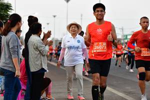 BIB: 26073, 20345
                            <button type="button" onclick="openModal(12431955)" class="btn btn-primary btn-sm float-right btn-popup" data-toggle="modal" data-target=".modal-high-quality">
                        <i class="fas fa-shopping-cart"></i> Add to Cart
                    </button>
                                            <button type="button" onclick="isThisMe(12431955, true)" class="btn btn-success btn-sm float-right btn-popup btn-isme hidden" data-toggle="tooltip" data-placement="bottom" title="นี่คือรูปของคุณใช่ไหม คลิกที่นี่เพื่อเอาเข้าอัลบั้ม">
                        <i class="fas fa-plus"></i> Add to album
                    </button>
                    <button type="button" onclick="isThisMe(12431955, false)" class="btn btn-warning btn-sm float-right btn-popup btn-isnotme hidden">
                        <i class="fas fa-ban"></i> Remove from album
                    </button>