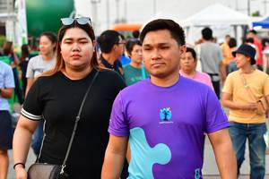 BIB: 
                            <button type="button" onclick="openModal(10486948)" class="btn btn-primary btn-sm float-right btn-popup" data-toggle="modal" data-target=".modal-high-quality">
                        <i class="fas fa-shopping-cart"></i> Add to Cart
                    </button>
                                            <button type="button" onclick="isThisMe(10486948, true)" class="btn btn-success btn-sm float-right btn-popup btn-isme hidden" data-toggle="tooltip" data-placement="bottom" title="นี่คือรูปของคุณใช่ไหม คลิกที่นี่เพื่อเอาเข้าอัลบั้ม">
                        <i class="fas fa-plus"></i> Add to album
                    </button>
                    <button type="button" onclick="isThisMe(10486948, false)" class="btn btn-warning btn-sm float-right btn-popup btn-isnotme hidden">
                        <i class="fas fa-ban"></i> Remove from album
                    </button>