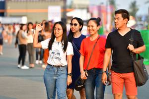 BIB: 
                            <button type="button" onclick="openModal(10486675)" class="btn btn-primary btn-sm float-right btn-popup" data-toggle="modal" data-target=".modal-high-quality">
                        <i class="fas fa-shopping-cart"></i> Add to Cart
                    </button>
                                            <button type="button" onclick="isThisMe(10486675, true)" class="btn btn-success btn-sm float-right btn-popup btn-isme hidden" data-toggle="tooltip" data-placement="bottom" title="นี่คือรูปของคุณใช่ไหม คลิกที่นี่เพื่อเอาเข้าอัลบั้ม">
                        <i class="fas fa-plus"></i> Add to album
                    </button>
                    <button type="button" onclick="isThisMe(10486675, false)" class="btn btn-warning btn-sm float-right btn-popup btn-isnotme hidden">
                        <i class="fas fa-ban"></i> Remove from album
                    </button>