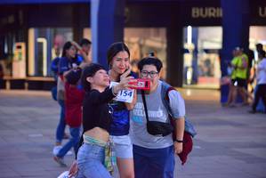 BIB: 154
                            <button type="button" onclick="openModal(10528841)" class="btn btn-primary btn-sm float-right btn-popup" data-toggle="modal" data-target=".modal-high-quality">
                        <i class="fas fa-shopping-cart"></i> Add to Cart
                    </button>
                                            <button type="button" onclick="isThisMe(10528841, true)" class="btn btn-success btn-sm float-right btn-popup btn-isme hidden" data-toggle="tooltip" data-placement="bottom" title="นี่คือรูปของคุณใช่ไหม คลิกที่นี่เพื่อเอาเข้าอัลบั้ม">
                        <i class="fas fa-plus"></i> Add to album
                    </button>
                    <button type="button" onclick="isThisMe(10528841, false)" class="btn btn-warning btn-sm float-right btn-popup btn-isnotme hidden">
                        <i class="fas fa-ban"></i> Remove from album
                    </button>
