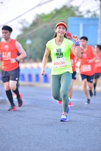 BIB: 121, 80636
                            <button type="button" onclick="openModal(10848735)" class="btn btn-primary btn-sm float-right btn-popup" data-toggle="modal" data-target=".modal-high-quality">
                        <i class="fas fa-shopping-cart"></i> Add to Cart
                    </button>
                                            <button type="button" onclick="isThisMe(10848735, true)" class="btn btn-success btn-sm float-right btn-popup btn-isme hidden" data-toggle="tooltip" data-placement="bottom" title="นี่คือรูปของคุณใช่ไหม คลิกที่นี่เพื่อเอาเข้าอัลบั้ม">
                        <i class="fas fa-plus"></i> Add to album
                    </button>
                    <button type="button" onclick="isThisMe(10848735, false)" class="btn btn-warning btn-sm float-right btn-popup btn-isnotme hidden">
                        <i class="fas fa-ban"></i> Remove from album
                    </button>