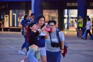 BIB: 154
                            <button type="button" onclick="openModal(10528852)" class="btn btn-primary btn-sm float-right btn-popup" data-toggle="modal" data-target=".modal-high-quality">
                        <i class="fas fa-shopping-cart"></i> Add to Cart
                    </button>
                                            <button type="button" onclick="isThisMe(10528852, true)" class="btn btn-success btn-sm float-right btn-popup btn-isme hidden" data-toggle="tooltip" data-placement="bottom" title="นี่คือรูปของคุณใช่ไหม คลิกที่นี่เพื่อเอาเข้าอัลบั้ม">
                        <i class="fas fa-plus"></i> Add to album
                    </button>
                    <button type="button" onclick="isThisMe(10528852, false)" class="btn btn-warning btn-sm float-right btn-popup btn-isnotme hidden">
                        <i class="fas fa-ban"></i> Remove from album
                    </button>