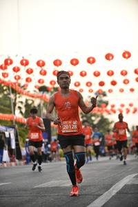 BIB: 20128
                            <button type="button" onclick="openModal(12807706)" class="btn btn-primary btn-sm float-right btn-popup" data-toggle="modal" data-target=".modal-high-quality">
                        <i class="fas fa-shopping-cart"></i> Add to Cart
                    </button>
                                            <button type="button" onclick="isThisMe(12807706, true)" class="btn btn-success btn-sm float-right btn-popup btn-isme hidden" data-toggle="tooltip" data-placement="bottom" title="นี่คือรูปของคุณใช่ไหม คลิกที่นี่เพื่อเอาเข้าอัลบั้ม">
                        <i class="fas fa-plus"></i> Add to album
                    </button>
                    <button type="button" onclick="isThisMe(12807706, false)" class="btn btn-warning btn-sm float-right btn-popup btn-isnotme hidden">
                        <i class="fas fa-ban"></i> Remove from album
                    </button>