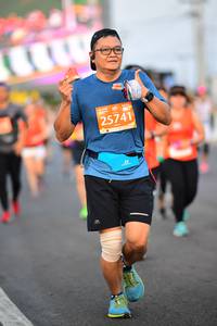 BIB: 25741
                            <button type="button" onclick="openModal(12843830)" class="btn btn-primary btn-sm float-right btn-popup" data-toggle="modal" data-target=".modal-high-quality">
                        <i class="fas fa-shopping-cart"></i> Add to Cart
                    </button>
                                            <button type="button" onclick="isThisMe(12843830, true)" class="btn btn-success btn-sm float-right btn-popup btn-isme hidden" data-toggle="tooltip" data-placement="bottom" title="นี่คือรูปของคุณใช่ไหม คลิกที่นี่เพื่อเอาเข้าอัลบั้ม">
                        <i class="fas fa-plus"></i> Add to album
                    </button>
                    <button type="button" onclick="isThisMe(12843830, false)" class="btn btn-warning btn-sm float-right btn-popup btn-isnotme hidden">
                        <i class="fas fa-ban"></i> Remove from album
                    </button>