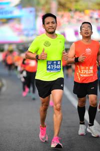 BIB: 41948, 27028
                            <button type="button" onclick="openModal(12843739)" class="btn btn-primary btn-sm float-right btn-popup" data-toggle="modal" data-target=".modal-high-quality">
                        <i class="fas fa-shopping-cart"></i> Add to Cart
                    </button>
                                            <button type="button" onclick="isThisMe(12843739, true)" class="btn btn-success btn-sm float-right btn-popup btn-isme hidden" data-toggle="tooltip" data-placement="bottom" title="นี่คือรูปของคุณใช่ไหม คลิกที่นี่เพื่อเอาเข้าอัลบั้ม">
                        <i class="fas fa-plus"></i> Add to album
                    </button>
                    <button type="button" onclick="isThisMe(12843739, false)" class="btn btn-warning btn-sm float-right btn-popup btn-isnotme hidden">
                        <i class="fas fa-ban"></i> Remove from album
                    </button>