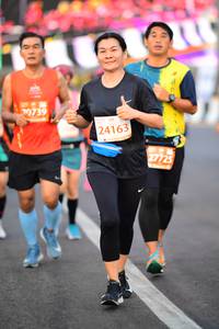 BIB: 0739, 24163, 27725
                            <button type="button" onclick="openModal(12843764)" class="btn btn-primary btn-sm float-right btn-popup" data-toggle="modal" data-target=".modal-high-quality">
                        <i class="fas fa-shopping-cart"></i> Add to Cart
                    </button>
                                            <button type="button" onclick="isThisMe(12843764, true)" class="btn btn-success btn-sm float-right btn-popup btn-isme hidden" data-toggle="tooltip" data-placement="bottom" title="นี่คือรูปของคุณใช่ไหม คลิกที่นี่เพื่อเอาเข้าอัลบั้ม">
                        <i class="fas fa-plus"></i> Add to album
                    </button>
                    <button type="button" onclick="isThisMe(12843764, false)" class="btn btn-warning btn-sm float-right btn-popup btn-isnotme hidden">
                        <i class="fas fa-ban"></i> Remove from album
                    </button>