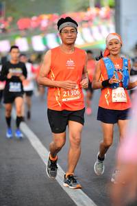 BIB: 21306, 2452
                            <button type="button" onclick="openModal(12843624)" class="btn btn-primary btn-sm float-right btn-popup" data-toggle="modal" data-target=".modal-high-quality">
                        <i class="fas fa-shopping-cart"></i> Add to Cart
                    </button>
                                            <button type="button" onclick="isThisMe(12843624, true)" class="btn btn-success btn-sm float-right btn-popup btn-isme hidden" data-toggle="tooltip" data-placement="bottom" title="นี่คือรูปของคุณใช่ไหม คลิกที่นี่เพื่อเอาเข้าอัลบั้ม">
                        <i class="fas fa-plus"></i> Add to album
                    </button>
                    <button type="button" onclick="isThisMe(12843624, false)" class="btn btn-warning btn-sm float-right btn-popup btn-isnotme hidden">
                        <i class="fas fa-ban"></i> Remove from album
                    </button>