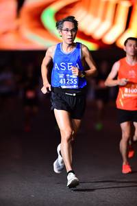 BIB: 41255, 100
                            <button type="button" onclick="openModal(12898643)" class="btn btn-primary btn-sm float-right btn-popup" data-toggle="modal" data-target=".modal-high-quality">
                        <i class="fas fa-shopping-cart"></i> Add to Cart
                    </button>
                                            <button type="button" onclick="isThisMe(12898643, true)" class="btn btn-success btn-sm float-right btn-popup btn-isme hidden" data-toggle="tooltip" data-placement="bottom" title="นี่คือรูปของคุณใช่ไหม คลิกที่นี่เพื่อเอาเข้าอัลบั้ม">
                        <i class="fas fa-plus"></i> Add to album
                    </button>
                    <button type="button" onclick="isThisMe(12898643, false)" class="btn btn-warning btn-sm float-right btn-popup btn-isnotme hidden">
                        <i class="fas fa-ban"></i> Remove from album
                    </button>
