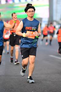 BIB: 077
                            <button type="button" onclick="openModal(12787391)" class="btn btn-primary btn-sm float-right btn-popup" data-toggle="modal" data-target=".modal-high-quality">
                        <i class="fas fa-shopping-cart"></i> Add to Cart
                    </button>
                                            <button type="button" onclick="isThisMe(12787391, true)" class="btn btn-success btn-sm float-right btn-popup btn-isme hidden" data-toggle="tooltip" data-placement="bottom" title="นี่คือรูปของคุณใช่ไหม คลิกที่นี่เพื่อเอาเข้าอัลบั้ม">
                        <i class="fas fa-plus"></i> Add to album
                    </button>
                    <button type="button" onclick="isThisMe(12787391, false)" class="btn btn-warning btn-sm float-right btn-popup btn-isnotme hidden">
                        <i class="fas fa-ban"></i> Remove from album
                    </button>