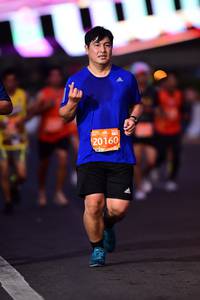 BIB: 20160
                            <button type="button" onclick="openModal(12899597)" class="btn btn-primary btn-sm float-right btn-popup" data-toggle="modal" data-target=".modal-high-quality">
                        <i class="fas fa-shopping-cart"></i> Add to Cart
                    </button>
                                            <button type="button" onclick="isThisMe(12899597, true)" class="btn btn-success btn-sm float-right btn-popup btn-isme hidden" data-toggle="tooltip" data-placement="bottom" title="นี่คือรูปของคุณใช่ไหม คลิกที่นี่เพื่อเอาเข้าอัลบั้ม">
                        <i class="fas fa-plus"></i> Add to album
                    </button>
                    <button type="button" onclick="isThisMe(12899597, false)" class="btn btn-warning btn-sm float-right btn-popup btn-isnotme hidden">
                        <i class="fas fa-ban"></i> Remove from album
                    </button>
