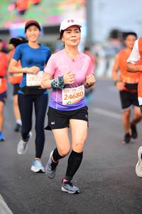 BIB: 2822, 24680
                            <button type="button" onclick="openModal(12787074)" class="btn btn-primary btn-sm float-right btn-popup" data-toggle="modal" data-target=".modal-high-quality">
                        <i class="fas fa-shopping-cart"></i> Add to Cart
                    </button>
                                            <button type="button" onclick="isThisMe(12787074, true)" class="btn btn-success btn-sm float-right btn-popup btn-isme hidden" data-toggle="tooltip" data-placement="bottom" title="นี่คือรูปของคุณใช่ไหม คลิกที่นี่เพื่อเอาเข้าอัลบั้ม">
                        <i class="fas fa-plus"></i> Add to album
                    </button>
                    <button type="button" onclick="isThisMe(12787074, false)" class="btn btn-warning btn-sm float-right btn-popup btn-isnotme hidden">
                        <i class="fas fa-ban"></i> Remove from album
                    </button>