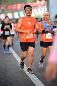 BIB: 21306, 2452
                            <button type="button" onclick="openModal(12891378)" class="btn btn-primary btn-sm float-right btn-popup" data-toggle="modal" data-target=".modal-high-quality">
                        <i class="fas fa-shopping-cart"></i> Add to Cart
                    </button>
                                            <button type="button" onclick="isThisMe(12891378, true)" class="btn btn-success btn-sm float-right btn-popup btn-isme hidden" data-toggle="tooltip" data-placement="bottom" title="นี่คือรูปของคุณใช่ไหม คลิกที่นี่เพื่อเอาเข้าอัลบั้ม">
                        <i class="fas fa-plus"></i> Add to album
                    </button>
                    <button type="button" onclick="isThisMe(12891378, false)" class="btn btn-warning btn-sm float-right btn-popup btn-isnotme hidden">
                        <i class="fas fa-ban"></i> Remove from album
                    </button>