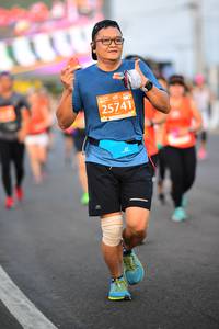 BIB: 25741
                            <button type="button" onclick="openModal(12891506)" class="btn btn-primary btn-sm float-right btn-popup" data-toggle="modal" data-target=".modal-high-quality">
                        <i class="fas fa-shopping-cart"></i> Add to Cart
                    </button>
                                            <button type="button" onclick="isThisMe(12891506, true)" class="btn btn-success btn-sm float-right btn-popup btn-isme hidden" data-toggle="tooltip" data-placement="bottom" title="นี่คือรูปของคุณใช่ไหม คลิกที่นี่เพื่อเอาเข้าอัลบั้ม">
                        <i class="fas fa-plus"></i> Add to album
                    </button>
                    <button type="button" onclick="isThisMe(12891506, false)" class="btn btn-warning btn-sm float-right btn-popup btn-isnotme hidden">
                        <i class="fas fa-ban"></i> Remove from album
                    </button>