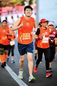 BIB: 21950, 23396
                            <button type="button" onclick="openModal(12729583)" class="btn btn-primary btn-sm float-right btn-popup" data-toggle="modal" data-target=".modal-high-quality">
                        <i class="fas fa-shopping-cart"></i> Add to Cart
                    </button>
                                            <button type="button" onclick="isThisMe(12729583, true)" class="btn btn-success btn-sm float-right btn-popup btn-isme hidden" data-toggle="tooltip" data-placement="bottom" title="นี่คือรูปของคุณใช่ไหม คลิกที่นี่เพื่อเอาเข้าอัลบั้ม">
                        <i class="fas fa-plus"></i> Add to album
                    </button>
                    <button type="button" onclick="isThisMe(12729583, false)" class="btn btn-warning btn-sm float-right btn-popup btn-isnotme hidden">
                        <i class="fas fa-ban"></i> Remove from album
                    </button>