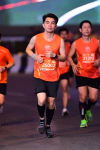BIB: 21292, 26002
                            <button type="button" onclick="openModal(12899107)" class="btn btn-primary btn-sm float-right btn-popup" data-toggle="modal" data-target=".modal-high-quality">
                        <i class="fas fa-shopping-cart"></i> Add to Cart
                    </button>
                                            <button type="button" onclick="isThisMe(12899107, true)" class="btn btn-success btn-sm float-right btn-popup btn-isme hidden" data-toggle="tooltip" data-placement="bottom" title="นี่คือรูปของคุณใช่ไหม คลิกที่นี่เพื่อเอาเข้าอัลบั้ม">
                        <i class="fas fa-plus"></i> Add to album
                    </button>
                    <button type="button" onclick="isThisMe(12899107, false)" class="btn btn-warning btn-sm float-right btn-popup btn-isnotme hidden">
                        <i class="fas fa-ban"></i> Remove from album
                    </button>
