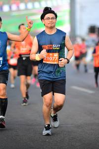 BIB: 21077
                            <button type="button" onclick="openModal(12787396)" class="btn btn-primary btn-sm float-right btn-popup" data-toggle="modal" data-target=".modal-high-quality">
                        <i class="fas fa-shopping-cart"></i> Add to Cart
                    </button>
                                            <button type="button" onclick="isThisMe(12787396, true)" class="btn btn-success btn-sm float-right btn-popup btn-isme hidden" data-toggle="tooltip" data-placement="bottom" title="นี่คือรูปของคุณใช่ไหม คลิกที่นี่เพื่อเอาเข้าอัลบั้ม">
                        <i class="fas fa-plus"></i> Add to album
                    </button>
                    <button type="button" onclick="isThisMe(12787396, false)" class="btn btn-warning btn-sm float-right btn-popup btn-isnotme hidden">
                        <i class="fas fa-ban"></i> Remove from album
                    </button>