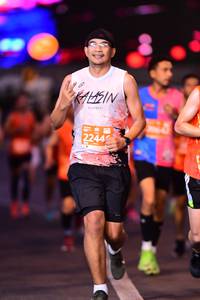 BIB: 2244
                            <button type="button" onclick="openModal(12899224)" class="btn btn-primary btn-sm float-right btn-popup" data-toggle="modal" data-target=".modal-high-quality">
                        <i class="fas fa-shopping-cart"></i> Add to Cart
                    </button>
                                            <button type="button" onclick="isThisMe(12899224, true)" class="btn btn-success btn-sm float-right btn-popup btn-isme hidden" data-toggle="tooltip" data-placement="bottom" title="นี่คือรูปของคุณใช่ไหม คลิกที่นี่เพื่อเอาเข้าอัลบั้ม">
                        <i class="fas fa-plus"></i> Add to album
                    </button>
                    <button type="button" onclick="isThisMe(12899224, false)" class="btn btn-warning btn-sm float-right btn-popup btn-isnotme hidden">
                        <i class="fas fa-ban"></i> Remove from album
                    </button>