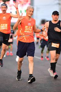 BIB: 20153, 27747, 22246
                            <button type="button" onclick="openModal(12787314)" class="btn btn-primary btn-sm float-right btn-popup" data-toggle="modal" data-target=".modal-high-quality">
                        <i class="fas fa-shopping-cart"></i> Add to Cart
                    </button>
                                            <button type="button" onclick="isThisMe(12787314, true)" class="btn btn-success btn-sm float-right btn-popup btn-isme hidden" data-toggle="tooltip" data-placement="bottom" title="นี่คือรูปของคุณใช่ไหม คลิกที่นี่เพื่อเอาเข้าอัลบั้ม">
                        <i class="fas fa-plus"></i> Add to album
                    </button>
                    <button type="button" onclick="isThisMe(12787314, false)" class="btn btn-warning btn-sm float-right btn-popup btn-isnotme hidden">
                        <i class="fas fa-ban"></i> Remove from album
                    </button>