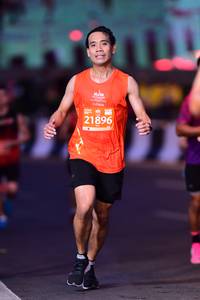 BIB: 21896
                            <button type="button" onclick="openModal(12899278)" class="btn btn-primary btn-sm float-right btn-popup" data-toggle="modal" data-target=".modal-high-quality">
                        <i class="fas fa-shopping-cart"></i> Add to Cart
                    </button>
                                            <button type="button" onclick="isThisMe(12899278, true)" class="btn btn-success btn-sm float-right btn-popup btn-isme hidden" data-toggle="tooltip" data-placement="bottom" title="นี่คือรูปของคุณใช่ไหม คลิกที่นี่เพื่อเอาเข้าอัลบั้ม">
                        <i class="fas fa-plus"></i> Add to album
                    </button>
                    <button type="button" onclick="isThisMe(12899278, false)" class="btn btn-warning btn-sm float-right btn-popup btn-isnotme hidden">
                        <i class="fas fa-ban"></i> Remove from album
                    </button>